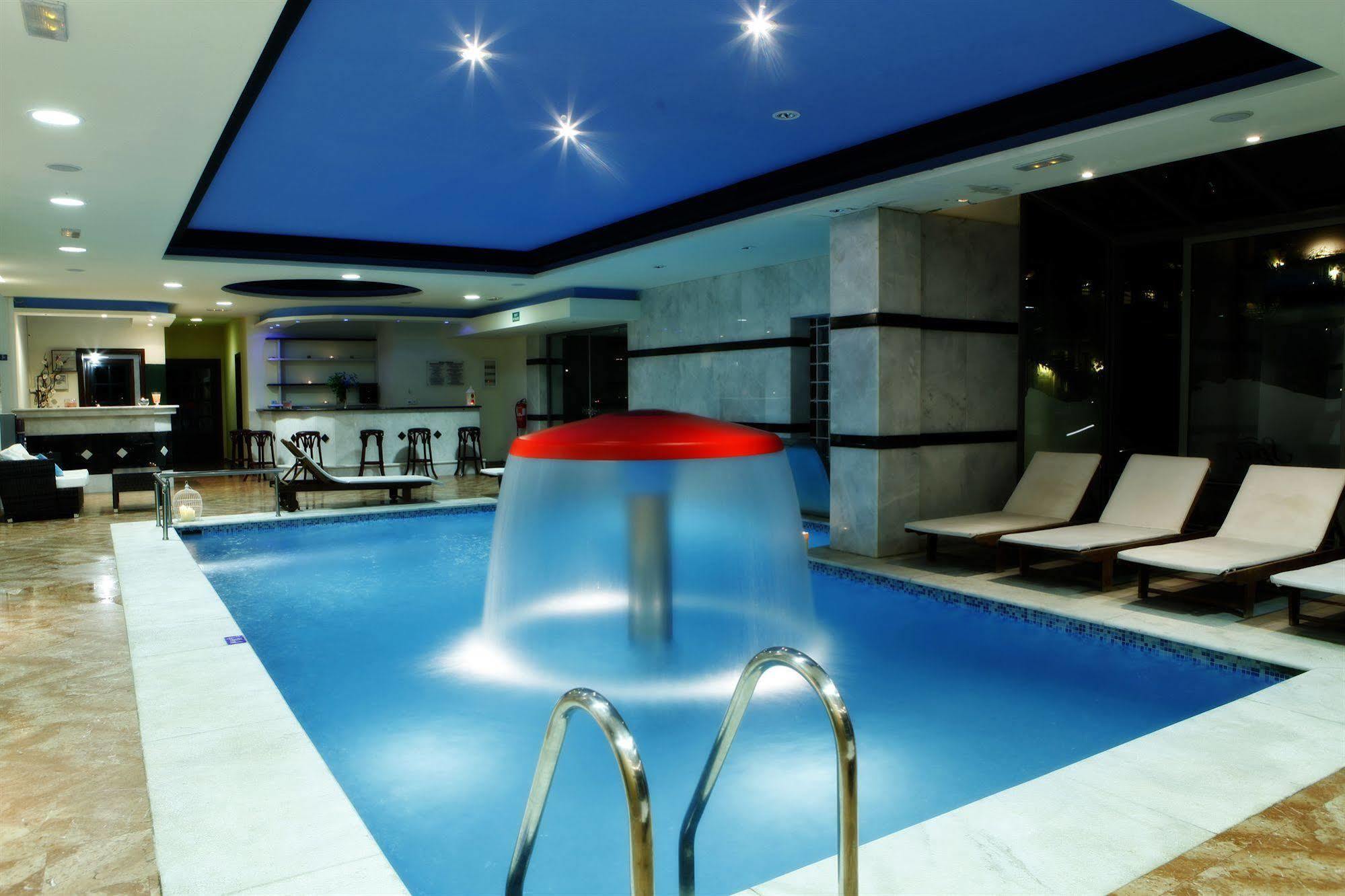 Metropol Sea Golden Bay Hotel Georgioupoli Ngoại thất bức ảnh